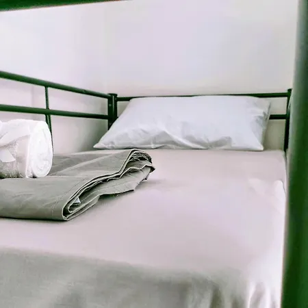 Seaside איוי תיאודורי