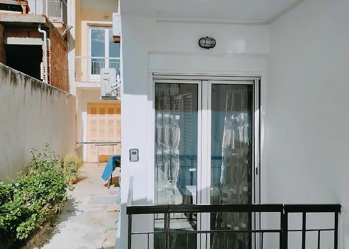 Seaside Apartamento Agioi Theodoroi (Corinthia)